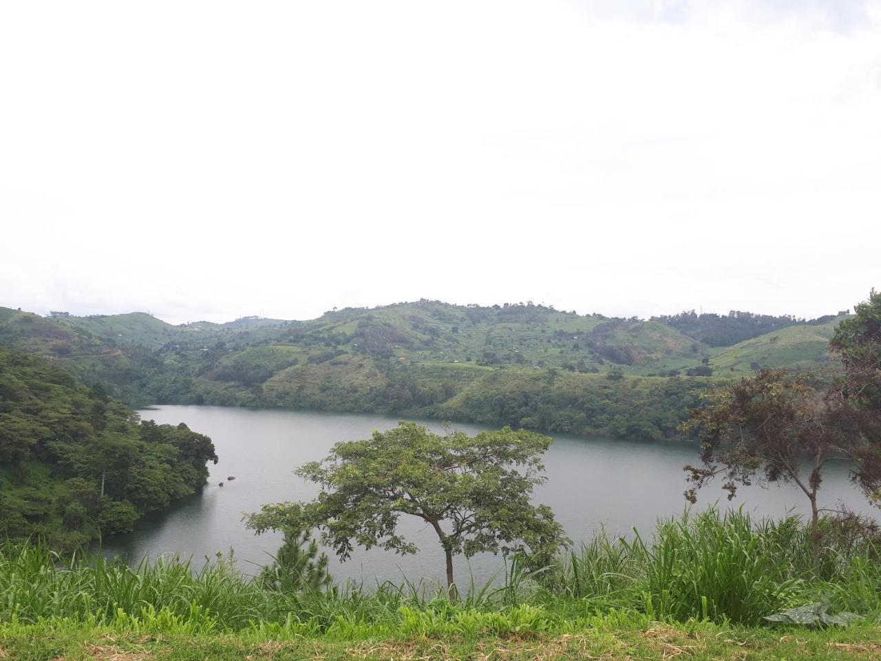 Lake Nkuruba Nature Reserve 호텔 Durama 외부 사진